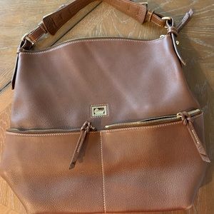 Dooney & Burke Dillen Pocket Sac